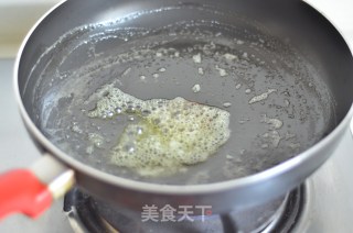 十分钟的甜点也精彩—焦糖朗姆香蕉的做法步骤：4