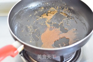 十分钟的甜点也精彩—焦糖朗姆香蕉的做法步骤：5