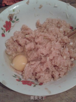 好吃的鸡肉丸子的做法步骤：3