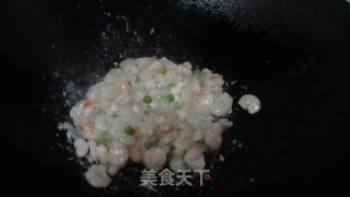 【肥肥最爱吃的美味小吃】——滑蛋虾仁的做法步骤：3