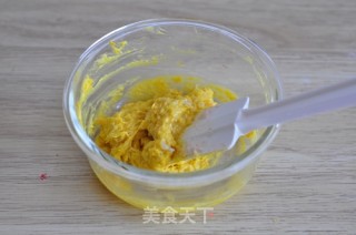 花朵虾肉饼的做法步骤：5