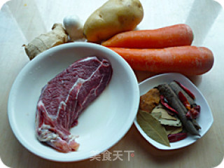 番茄牛腩火锅的做法步骤：1