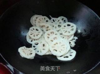 养生小菜——清炒藕片的做法步骤：4