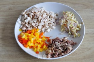 鸡肉蘑菇焗贝壳面的做法步骤：2
