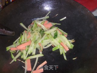 清炒佛手瓜的做法步骤：5