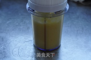 菠萝慕斯的做法步骤：4