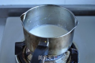 菠萝慕斯的做法步骤：7