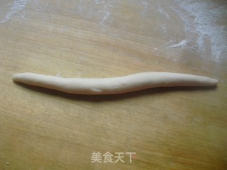 奶香肠仔卷的做法步骤：3