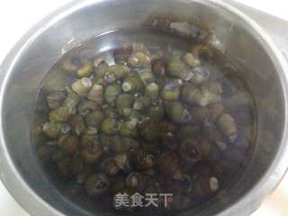 包抄田螺的做法步骤：1