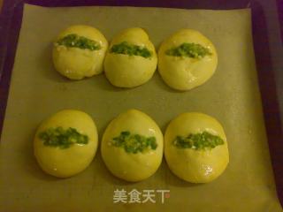 香葱牛油餐包的做法步骤：12
