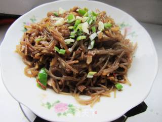 冬日家常菜——萝卜粉丝的做法步骤：7