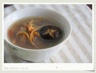 虫草花汤的做法步骤：6