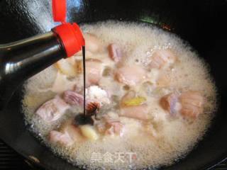 霉干菜五花肉炖海鳗的做法步骤：4