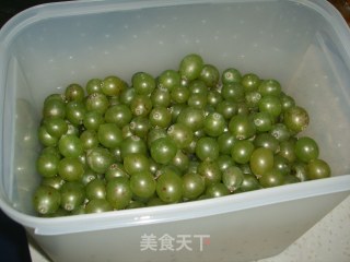 自己做葡萄酒的做法步骤：2