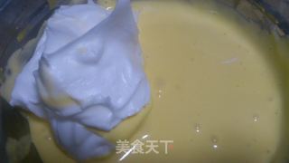 超详细~戚风蛋糕：）的做法步骤：11
