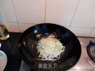 薄饼酱肉蔬菜卷的做法步骤：10