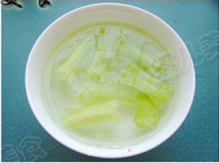 【加拿大野生北极虾】北极虾油醋拌意面的做法步骤：5