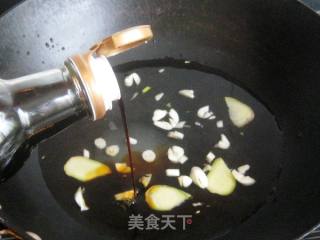 酱烧小鲨鱼的做法步骤：5