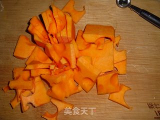 金汤海鲜火锅的做法步骤：2