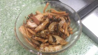 冬笋雪菜肉丝炒年糕的做法步骤：2