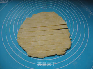 香甜苹果派的做法步骤：17