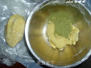 可爱小骨芝麻饼的做法步骤：7