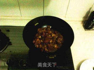 板栗红烧猪蹄的做法步骤：12