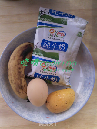 香蕉蛋奶羹的做法步骤：1