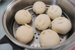小兔子豆沙包的做法步骤：13