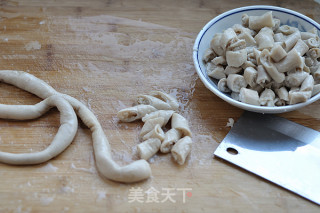 爆炒羊小肠的做法步骤：2