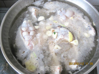 清炖淡水鱼---这样做才没有土腥味的做法步骤：12
