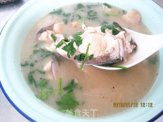 清炖淡水鱼---这样做才没有土腥味的做法步骤：16