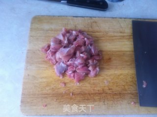 不辣的宫保鸡丁~~的做法步骤：1
