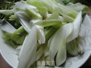 葱爆北极虾的做法步骤：4