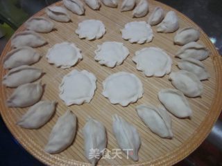 酸菜饺子的做法步骤：14