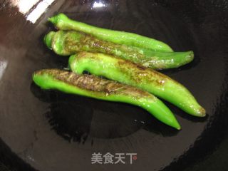 家常小菜简单做---虎皮青椒的做法步骤：5