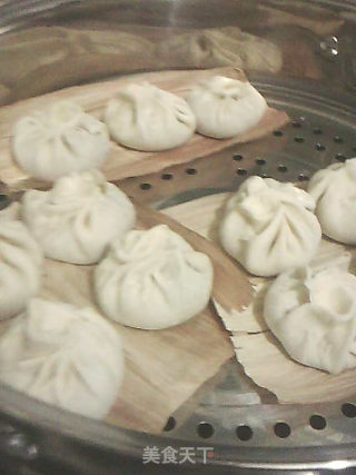 大葱猪肉汤包的做法步骤：17
