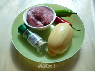 莲藕肉饼的做法步骤：1