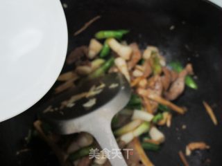 小炒青蒜的做法步骤：5