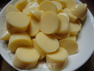 双椒日本豆腐的做法步骤：2