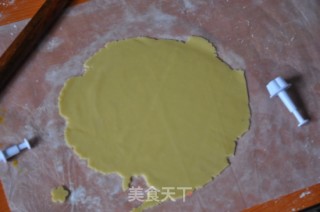 花朵果酱饼干的做法步骤：6