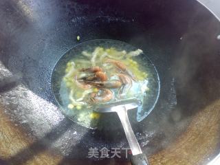【加拿大野生北极虾】北极虾什锦泡饭的做法步骤：5