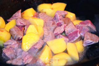 番茄土豆牛肉的做法步骤：5