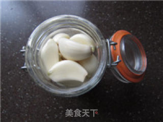 腊八蒜的做法步骤：3