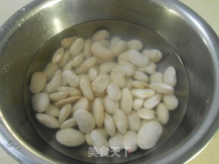 四川名小吃——老妈蹄花的做法步骤：1