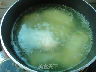 可乐鸡翅的做法步骤：1