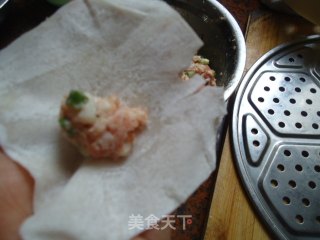 【酸汤馄饨】---附：简单快捷零失误馄饨包法的做法步骤：7