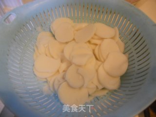 螃蟹炒年糕的做法步骤：2