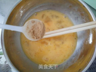 韭菜鸡蛋饼的做法步骤：5