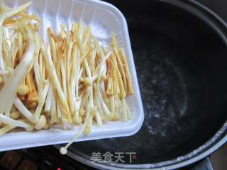 凉拌金针菇的做法步骤：2
